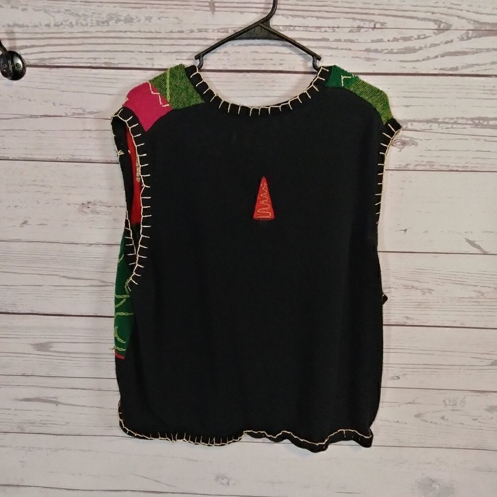 "White Stag" woman's Christmas 🎄 vest - Picture 3 of 7